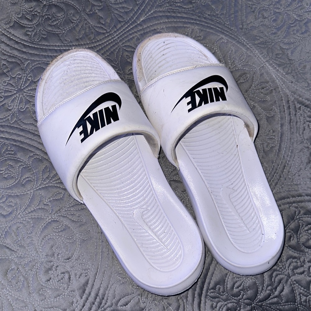 White Nike’s Victori one slides for men - size 11